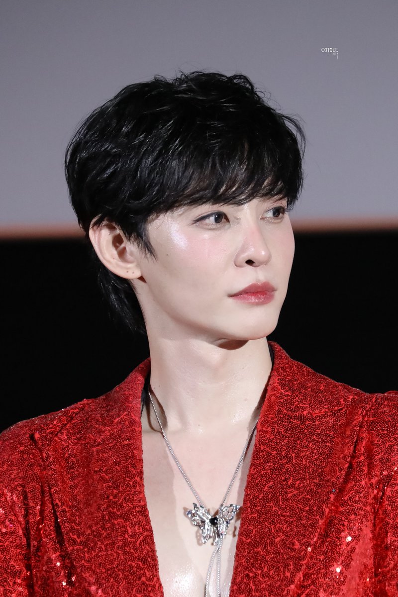 หล่อมาก  <a href="/supanut_l/">SUPANUT ไม่อีสแตงกวา</a>

#ฉันนี่แหละท่านขุนที่สวยที่สุด
#TheMostBeautifulCount
#supanut