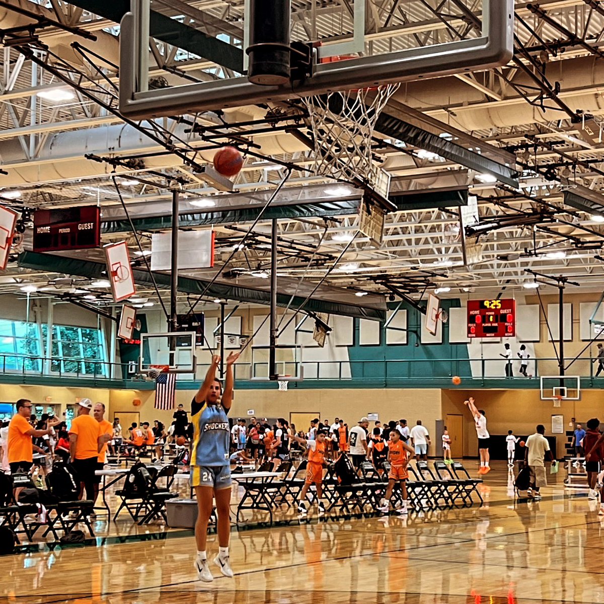 Lady_Shockers tweet media