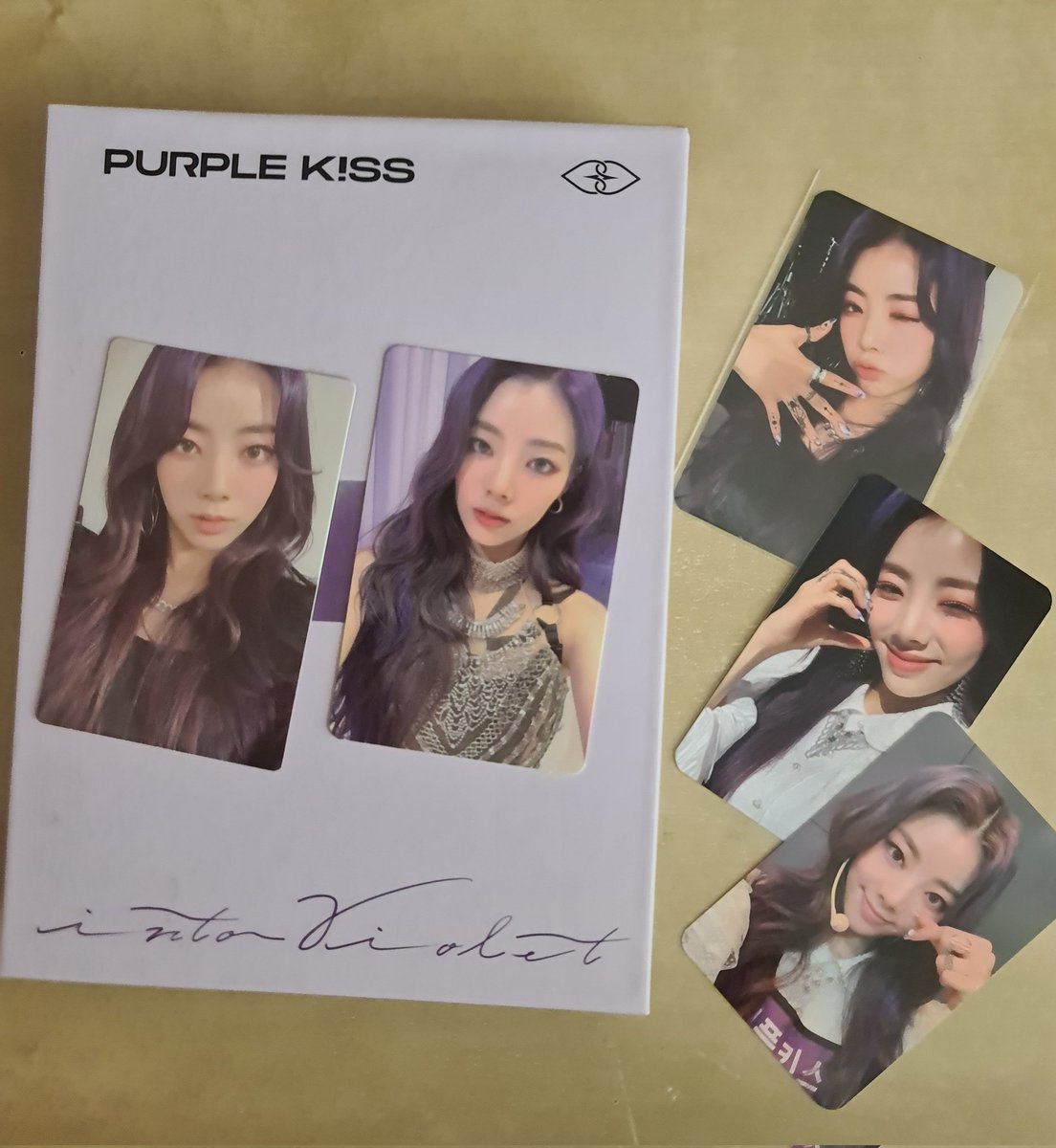 Taeyeon album 350 
Purki album + pob(istedignz biri)  500 
Purki poblar 80 tl album pcler 40 tavsan goeunlar 100
Reiler tane 60 
<a href="/ggsatistr/">GG Satış Takas</a> <a href="/snsdsatis/">Girls Generation Satış & Takas</a> <a href="/ivesatis/">ive satış takas</a> <a href="/purpletakas/">Purple Kiss Satış & Takas</a>