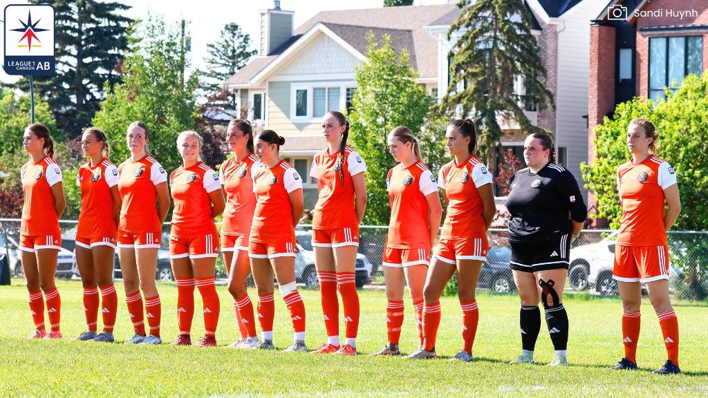 Both the Men’s and Women’s Division titles could be heading to the Blizzard. 🏟️

A win for <a href="/Blizzard_L1AB/">Calgary Blizzard Womens & Mens - League1AB</a> tonight in the Women’s Division against <a href="/CalgaryVillains/">Calgary Villains FC ⭐️</a> will secure their second consecutive championship. 🏆🏆

Weekly Preview 👉 sport.li/nk-wp080125ab

#L1AB