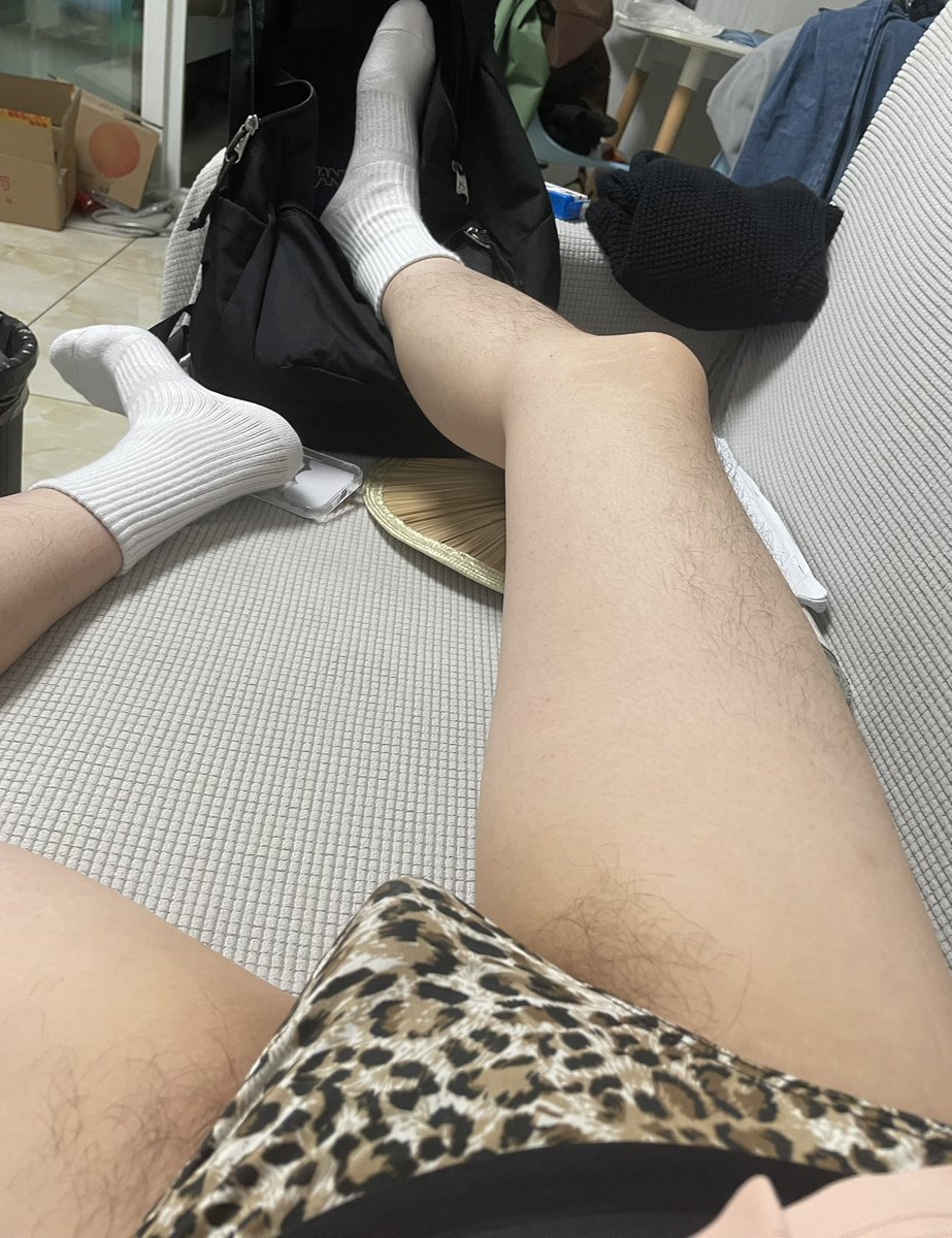 ZPY81671478's tweet photo. 🐆 https://t.co/CG3f3gCfTX
