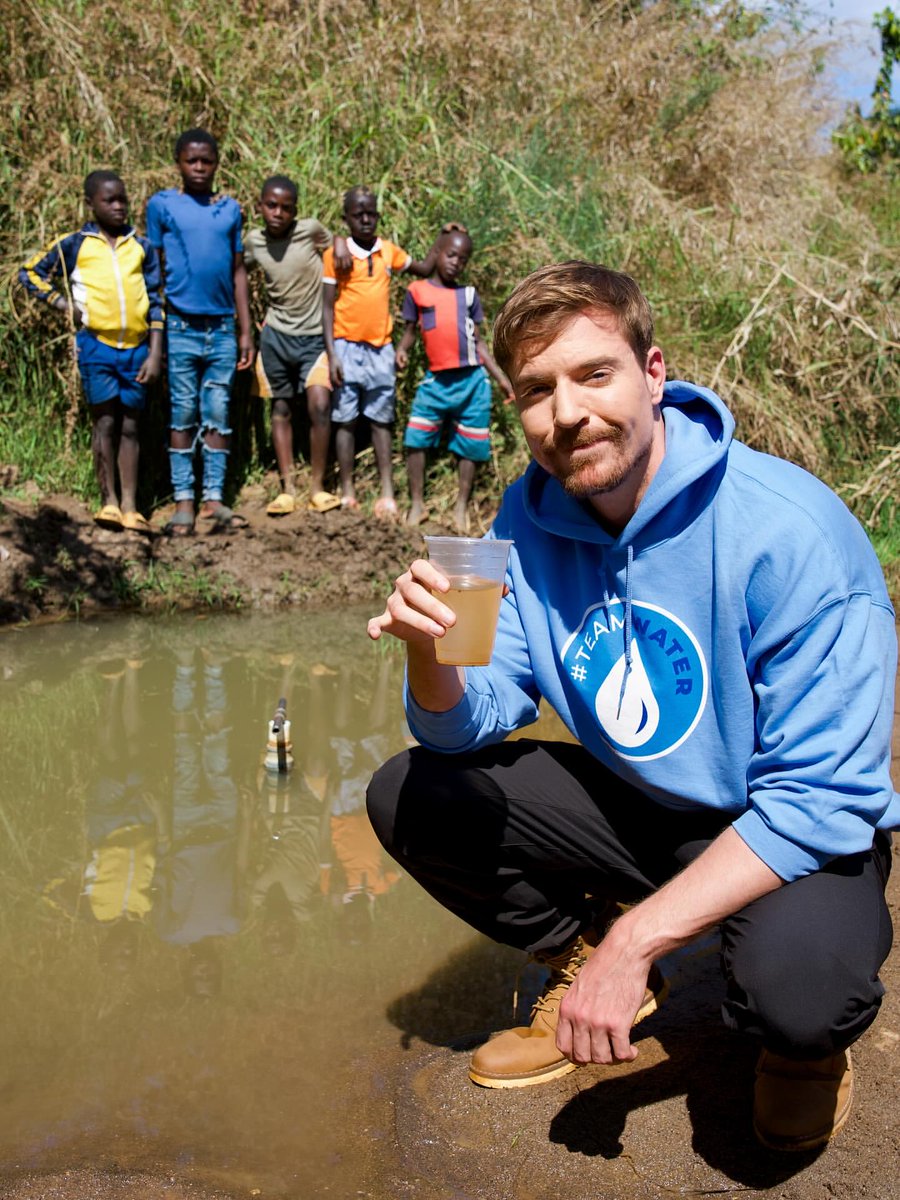 mrbeast_update's tweet photo. MrBeast posted on Instagram!

"TEAMWATER IS NOW LIVE! ONE DOLLAR EQUALS ONE YEAR OF CLEAN WATER FOR SOMEONE IN NEED! Our goal is to raise $40,000,000 to give 2,000,000 people clean water for decades! GO DONATE WITH LINK IN BIO" https://t.co/t0qM4rv61t