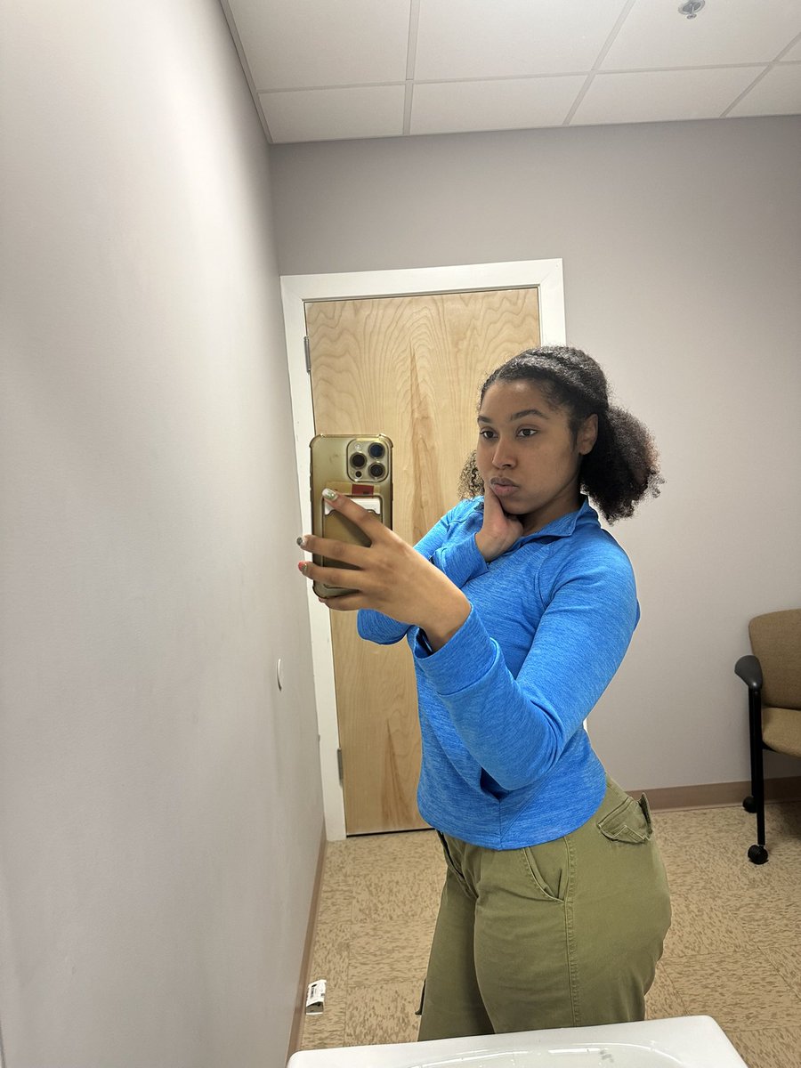 madst4rr's tweet image. #paperchaser