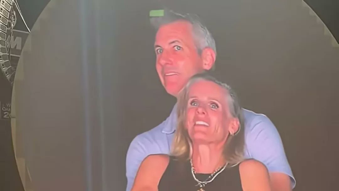 SocietyNews's tweet image. July was eventful: Andy Byron and Kristin Cabot at the Coldplay gig
Screengrab 𝕏