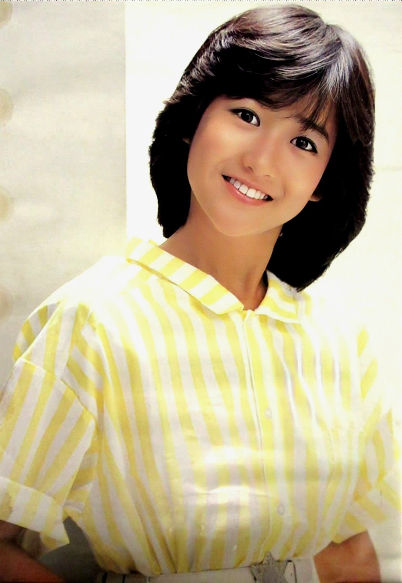 こ*ん様 岡田有希子さんの生写真2枚 岡田有希子生写真2 - メルカリ