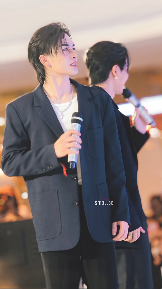 smallbb's tweet photo. Ảo dữ ba =))))))

#DestinyclinicxPerthSanta
₊˚⊹ #PerthSanta #เพิร์ธแซนต้า  ᰔ https://t.co/FqIyNSvQLT