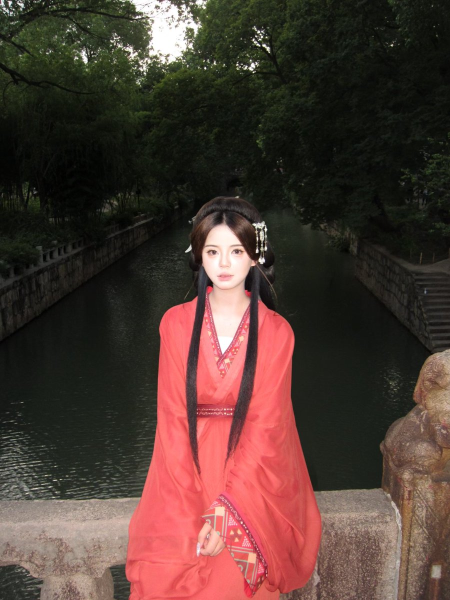 xiaotuzi311's tweet photo. #汉服母狗 #母狗公厕 #性 https://t.co/gxjybG5BtD