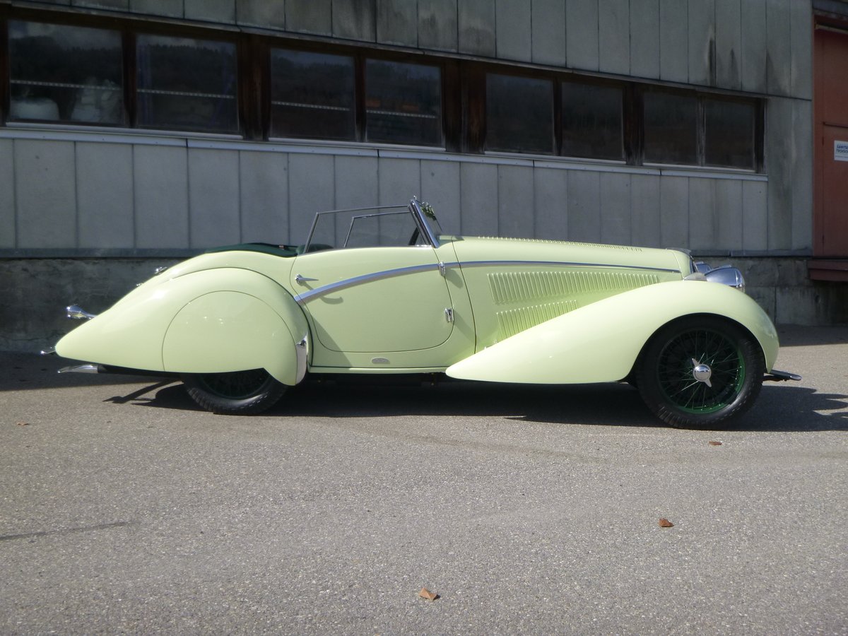 Concours of Elegance (@concoursuk) on Twitter photo CONFIRMED for Concours of Elegance 2025: 1936 Delahaye 135M Convertible
This jewel from the Pearl Collection will join 60 of the rarest and most spectacular motor cars in the glorious gardens of Hampton Court Palace, for Europe's premier concours.
Presented by <a href="/alangesoehne/">A. Lange und Söhne</a> CONFIRMED for Concours of Elegance 2025: 1936 Delahaye 135M Convertible
This jewel from the Pearl Collection will join 60 of the rarest and most spectacular motor cars in the glorious gardens of Hampton Court Palace, for Europe's premier concours.
Presented by <a href="/alangesoehne/">A. Lange und Söhne</a>