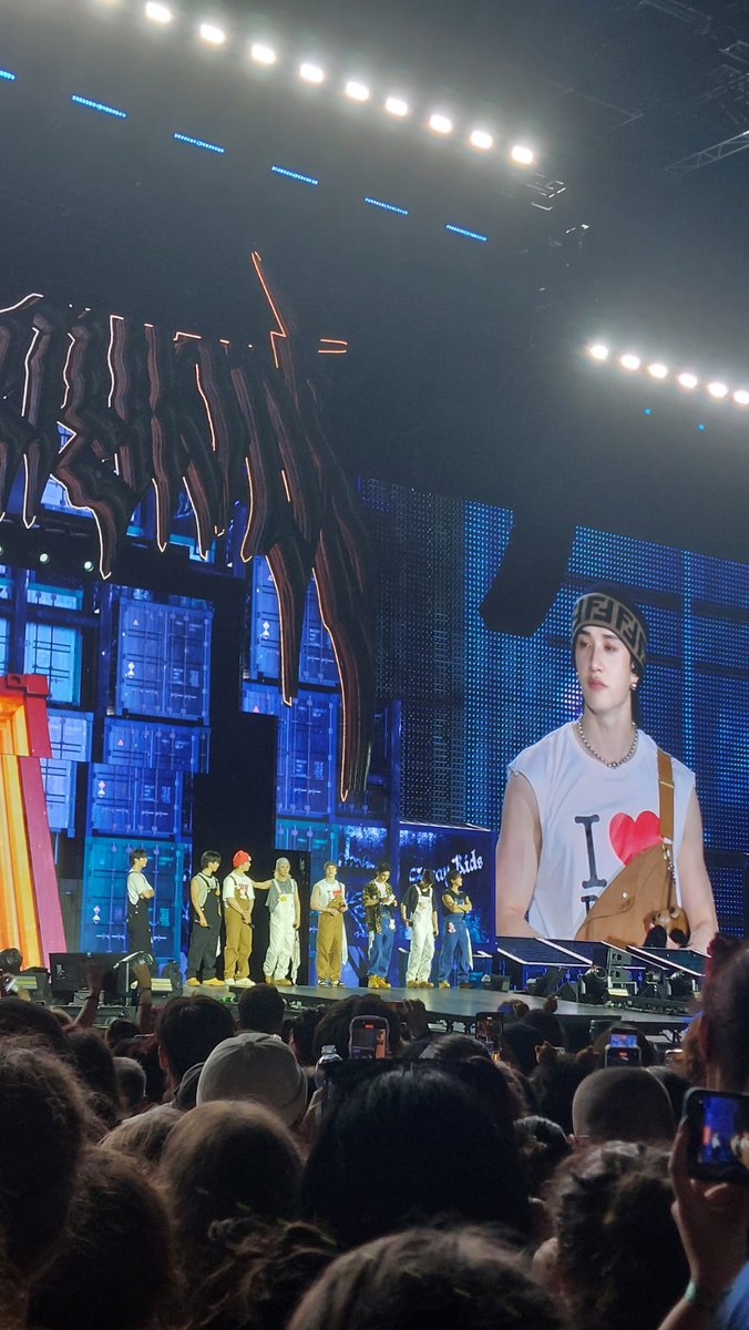 skyler🐍;vity month! x saw skz oneus and trendz tweet media