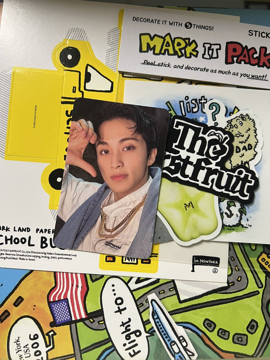 mcandreistan's tweet image. ☆ mark lee birthday giveaway ☆

              ୨ৎ 1 winner of unsealed the first fruit square flap album

⟶ mbf, like &amp;amp; rt 
⟶ winner must be willing to shoulder sf

#다시느껴_마크의_일구구구
#26JourneyswithMark

₊ ⊹ ends tba₊ ⊹