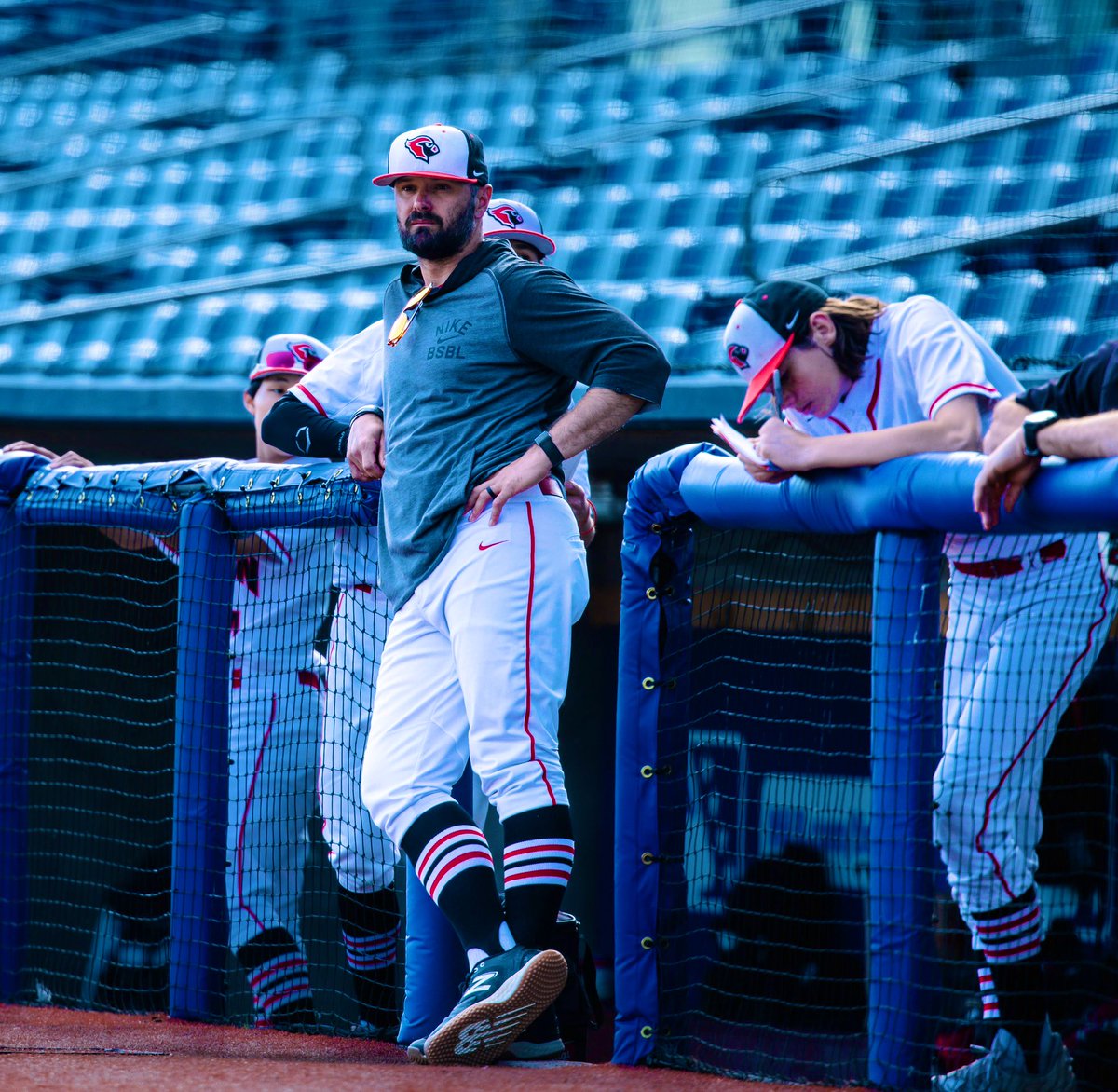 I accepted the ⚾️ HC job at Lincoln HS when I was 23 years old. I had no idea what I was getting myself into. A school w/ no field or winning tradition

11 years later here we are. Wouldn’t change a thing, but goals haven’t been met. Excited for the challenges ahead.

#LogoPride