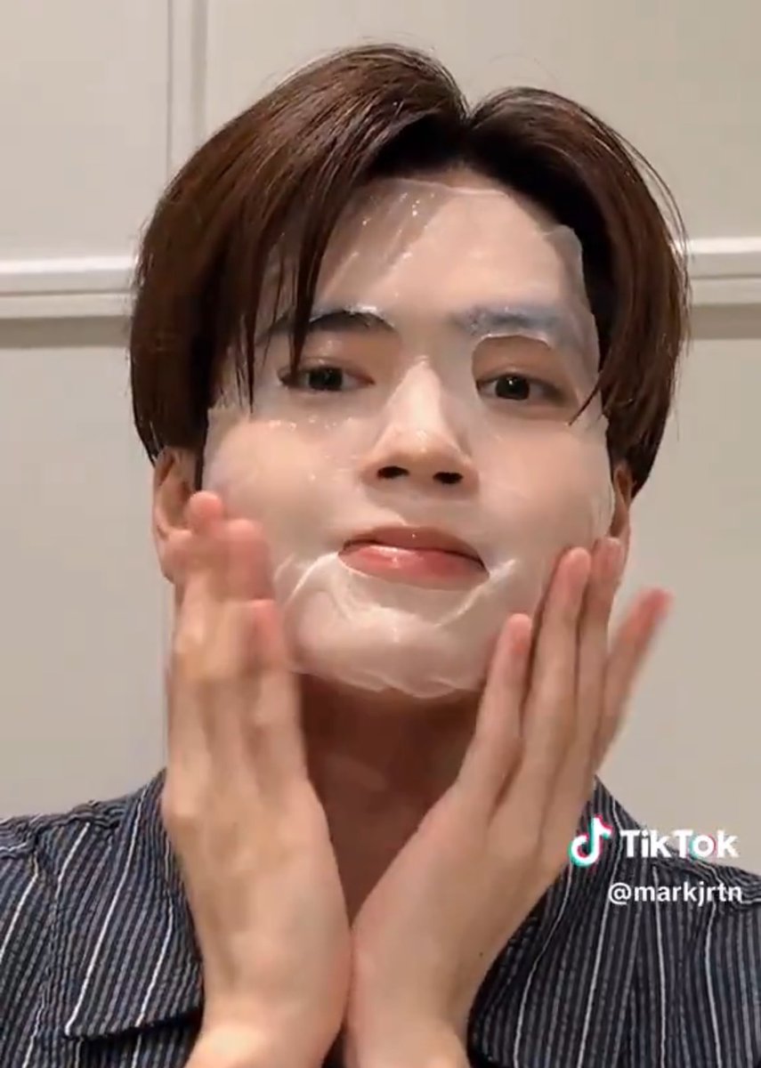 𑣲 บาซิ้บ🛵 𓇢𓆸 tweet media