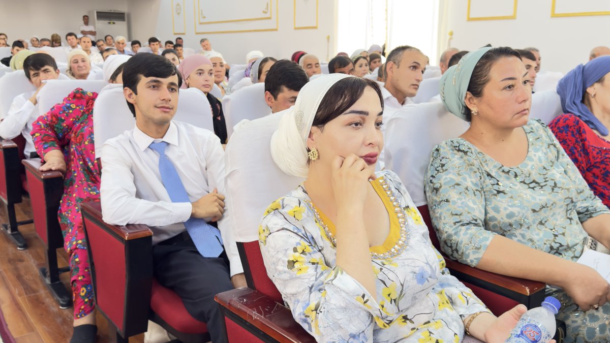 OSCE Programme Office in Dushanbe (@oscedushanbe) on Twitter photo ‘Bozgasht’ tells the story of a young man drawn into extremism—and his path back through #dialogue, #forgiveness, and second #chances. <a href="/OSCEDushanbe/">OSCE Programme Office in Dushanbe</a> brought this powerful theatrical performance to 12 cities and districts in Khatlon, reaching over 1,400 people.
#PVE #EndExtremism ‘Bozgasht’ tells the story of a young man drawn into extremism—and his path back through #dialogue, #forgiveness, and second #chances. <a href="/OSCEDushanbe/">OSCE Programme Office in Dushanbe</a> brought this powerful theatrical performance to 12 cities and districts in Khatlon, reaching over 1,400 people.
#PVE #EndExtremism