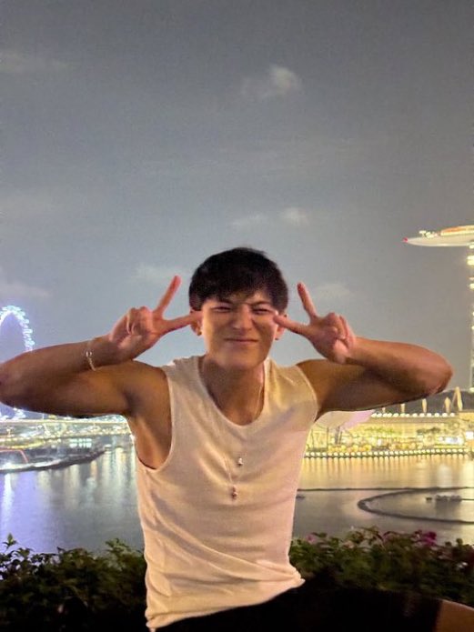 jungkook and mingyu both came home today !! 🥹🥹💗💗