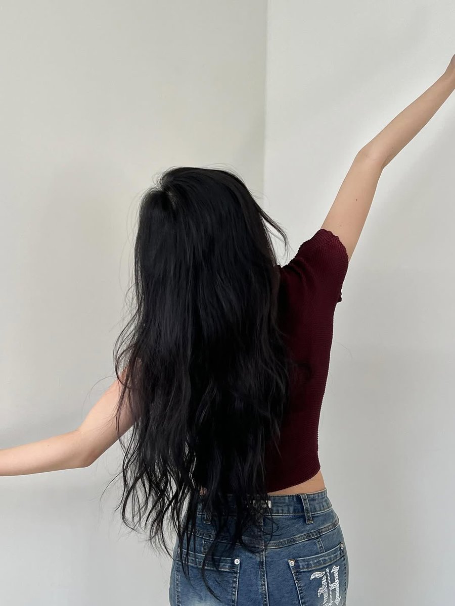 250801 #수진 인스타

.-.

#SOOJIN