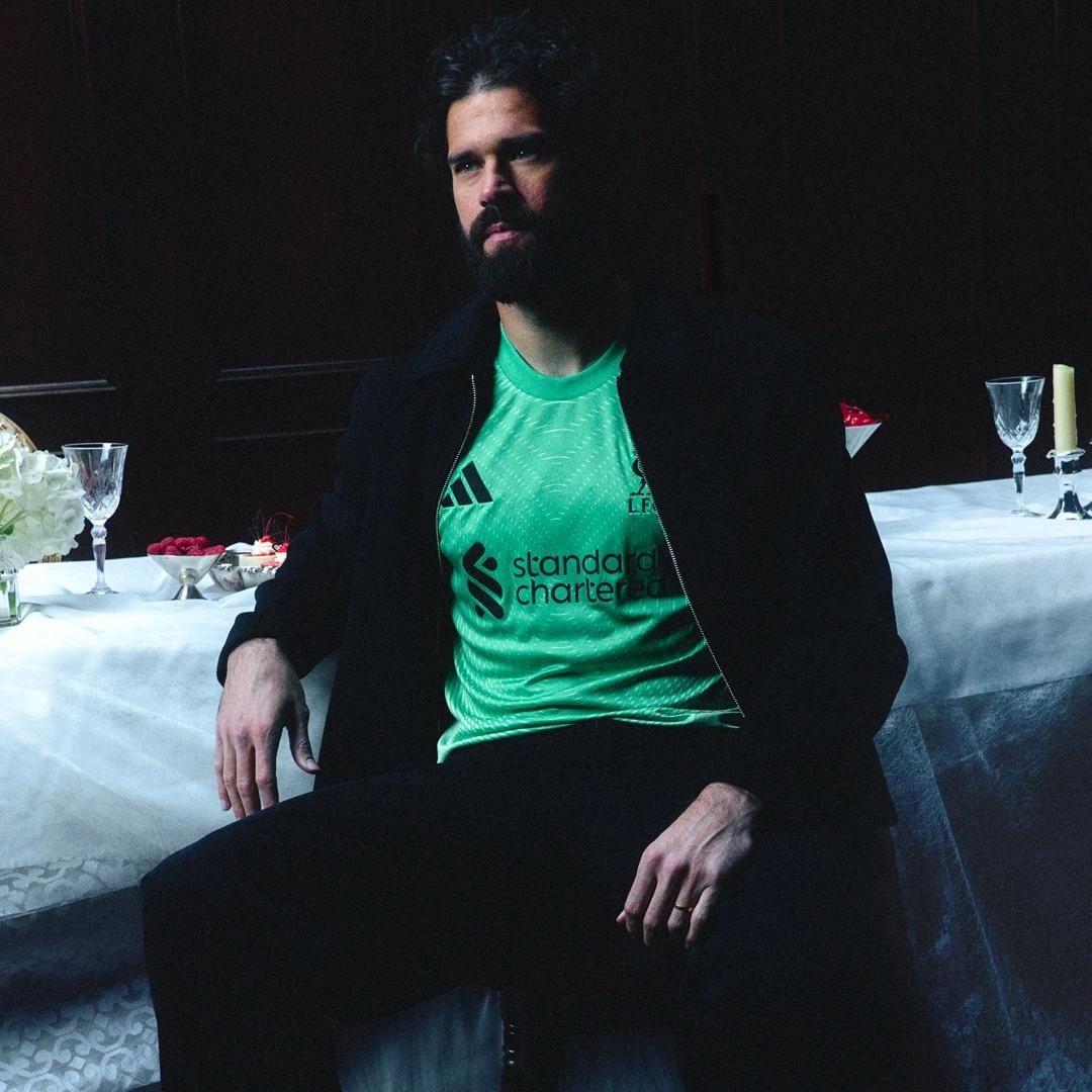 想操这个😡😡美得我不舒服