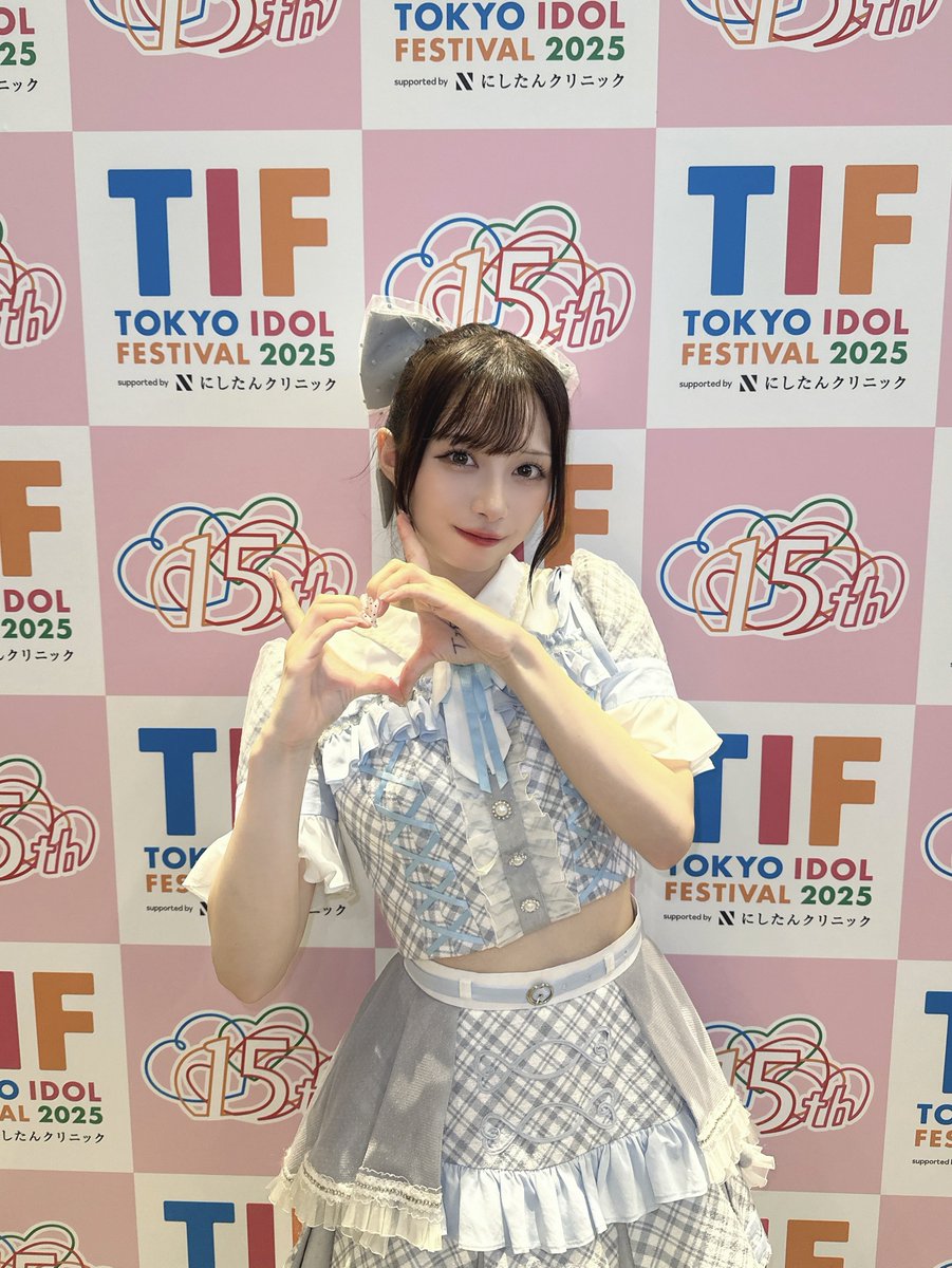 hd_haruka's tweet photo. #TIF2025 ありがとうございました🎀

Honey Devil（#ハニデビ ）水色担当 藤原遼です🩵

スカイステージに浮島ステージ、ほんとうに楽しくて夢みたいな時間でしたっ🪄みんなとお話できたのもとってもうれしくて1日幸せ♡

ハニデビ3日目にも出演させていただきます！Doll Factory 10:20きてね❤️‍🔥❤️‍🔥 https://t.co/ayEZdv6oe3