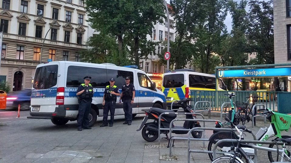 Polizei Berlin tweet media