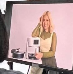 Nazlibulot tweet media