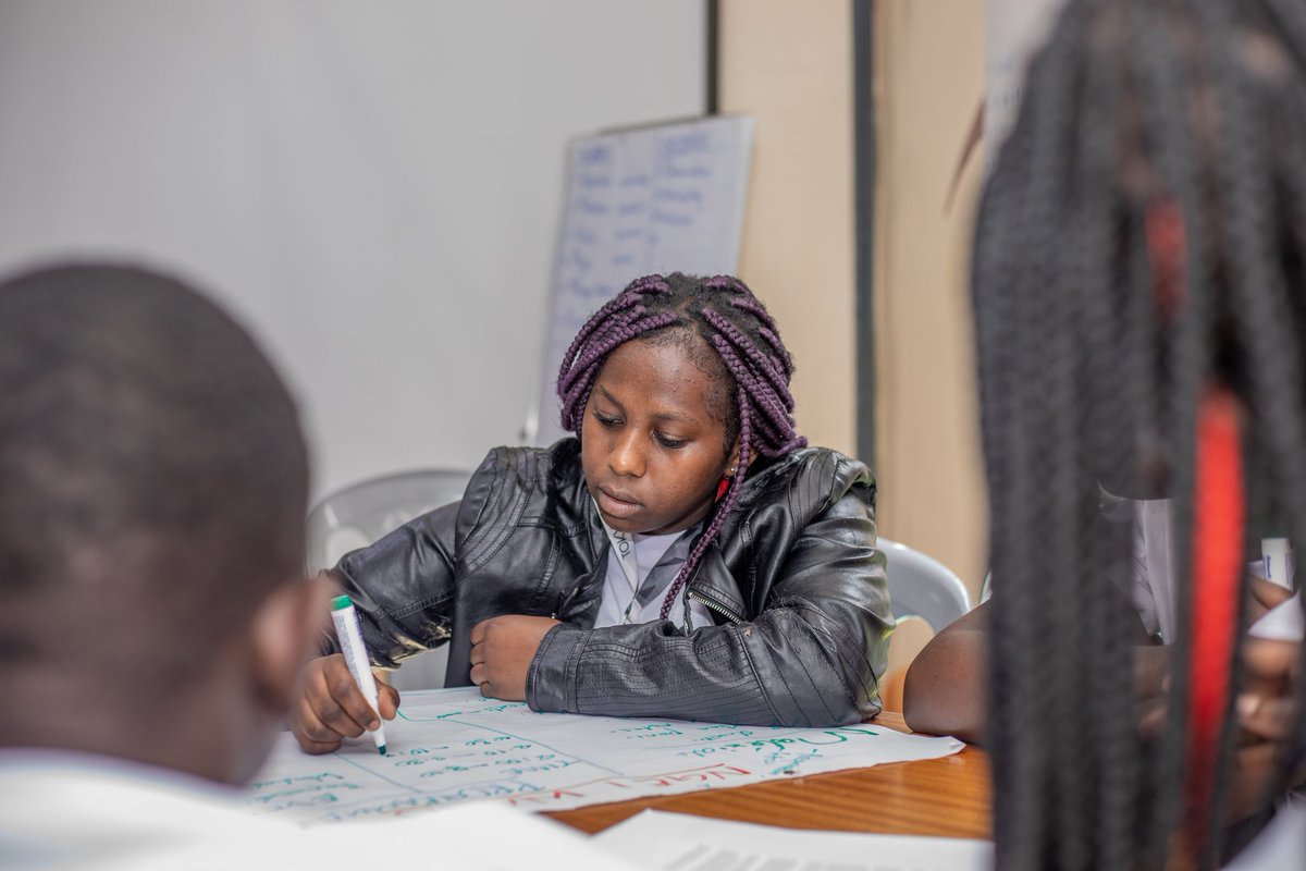 OnyangoM_254's tweet image. Gender Equality Mainstreaming, it&apos;s all about inclusion and diversity.
The last three days have all been about training and now we are ready to put it to action and spread the gospel on #WezeshaKike!
#Gender Equality Mainstreaming 
#CMETrustAt18
@CanadaDev 
#SDG4 
#SDG5