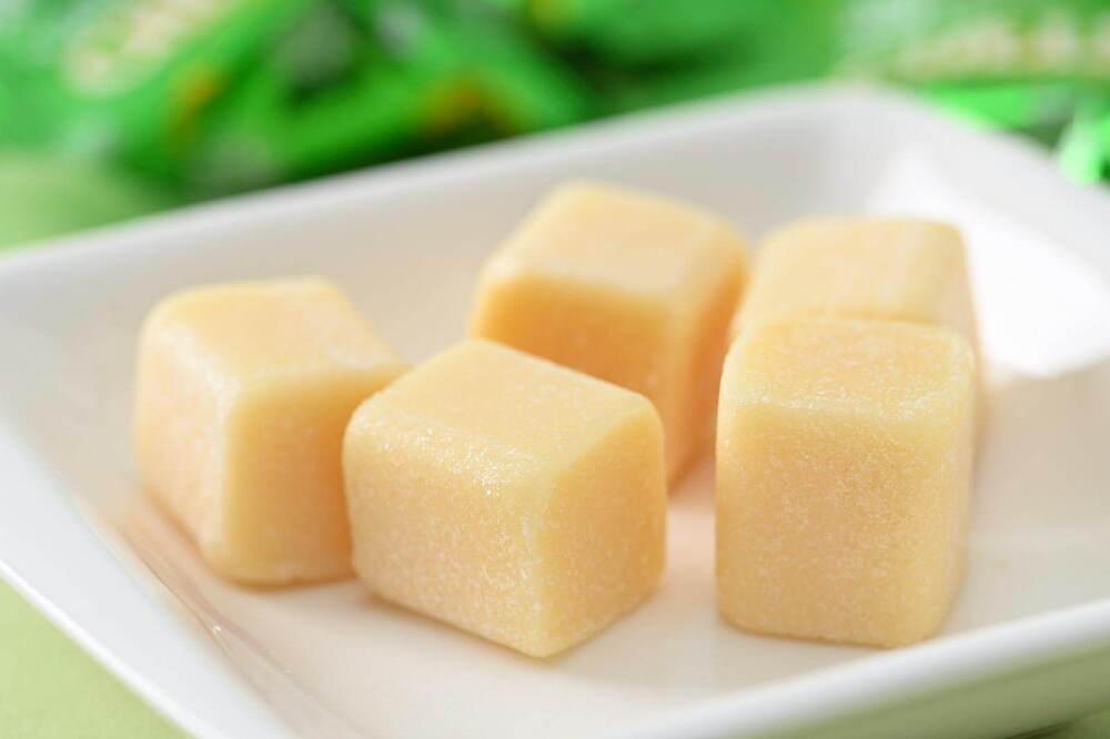 「チェルシー ヨーグルトスカッチ味」とろける“生食感”で復活、北海道限定で - fashion-press.net/news/136562