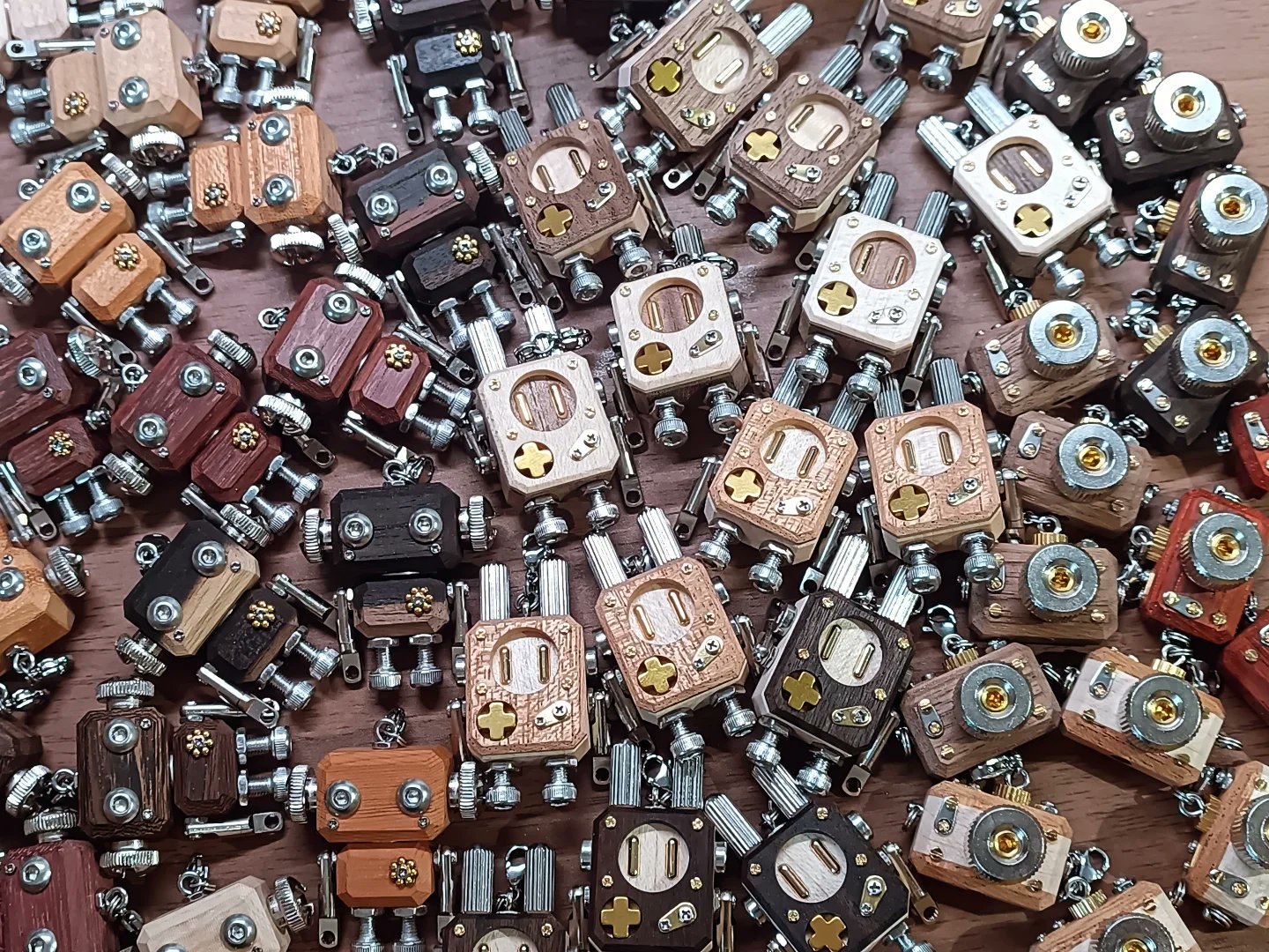 マニアック珍品面白い!ハンドメイド金属製バルブ加工重量ロボット型蛍光灯置物飾り ナンバー灯用 ノーマル白熱バルブ | 白熱バルブ | LED関連商品