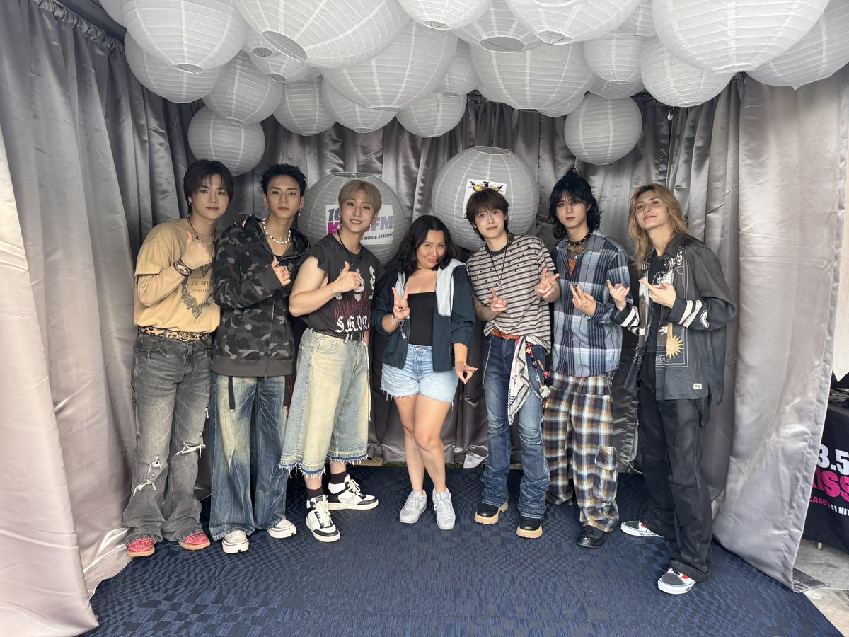 103.5 KISS FM (@1035kissfm) on Twitter photo Xdinary Heroes are just the sweetest guys you could ever meet!! Thanks for coming through <a href="/XH_official/">Xdinary Heroes</a>
#iheartlolla25 Xdinary Heroes are just the sweetest guys you could ever meet!! Thanks for coming through <a href="/XH_official/">Xdinary Heroes</a>
#iheartlolla25