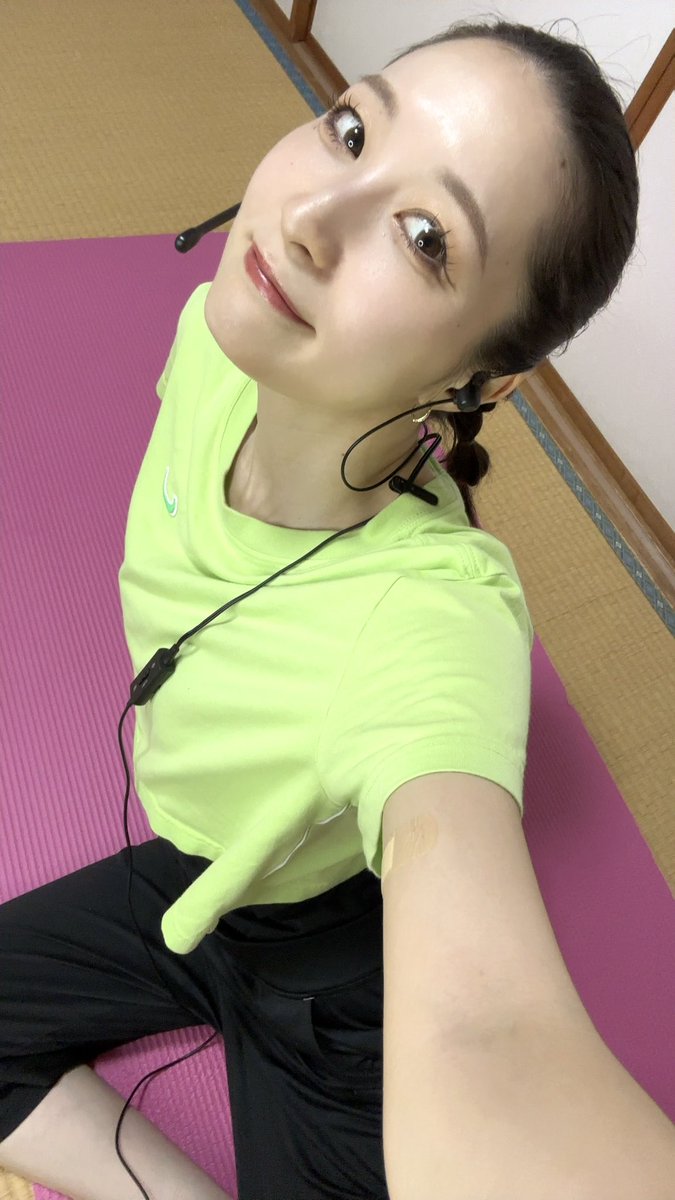歌いながら筋トレ配信応援ありがとうございました🤣
キツかったけどみんなに見てもらえてると1人でやるより追い込めることがわかったぞ！！！🔥