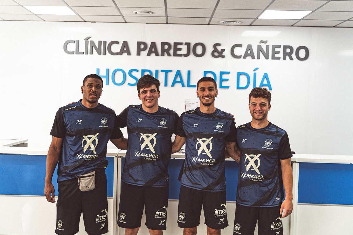 BM Ángel Ximénez Puente Genil (@angelximenezbm) on Twitter photo 🏥 Nuestros jugadores del equipo <a href="/ASOBAL/">ASOBAL</a> han pasado estos días por <a href="/PycClinica/">Clínica PyC HospitalDeDía</a> para realizar sus reconocimientos médicos 🩺
Una temporada más, en manos de los mejores profesionales 🤝
¡Muchísimas gracias! 👏💙
📸 <a href="/jmherreria_es/">Jose Miguel HG 💻</a>
#VamosMiGenil #VamosAX 🏥 Nuestros jugadores del equipo <a href="/ASOBAL/">ASOBAL</a> han pasado estos días por <a href="/PycClinica/">Clínica PyC HospitalDeDía</a> para realizar sus reconocimientos médicos 🩺
Una temporada más, en manos de los mejores profesionales 🤝
¡Muchísimas gracias! 👏💙
📸 <a href="/jmherreria_es/">Jose Miguel HG 💻</a>
#VamosMiGenil #VamosAX