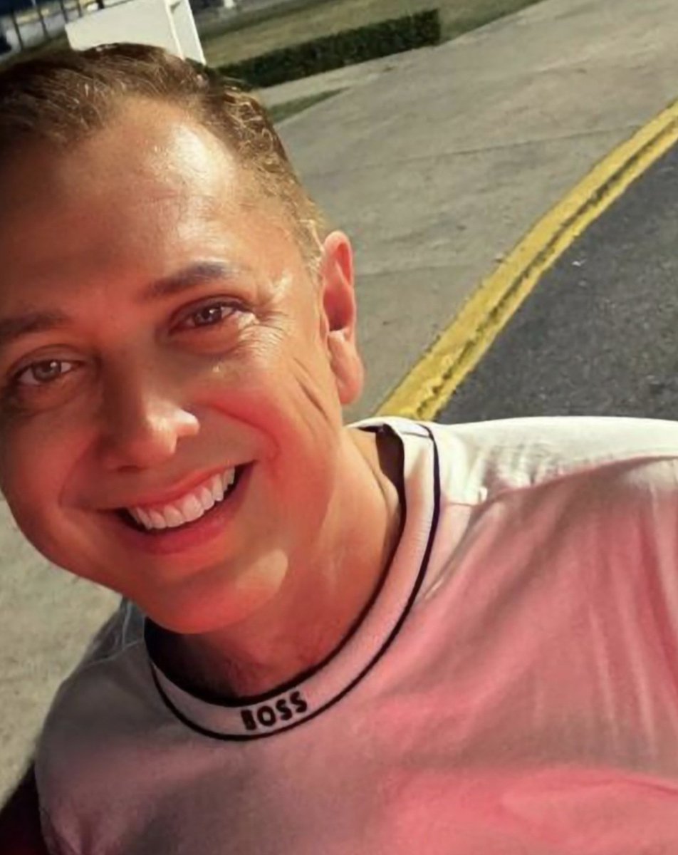 GAPAV3's tweet image. Mi corazón se llena de gratitud hacia Dios por permitirme celebrar un año más de vida! 🫶🎶