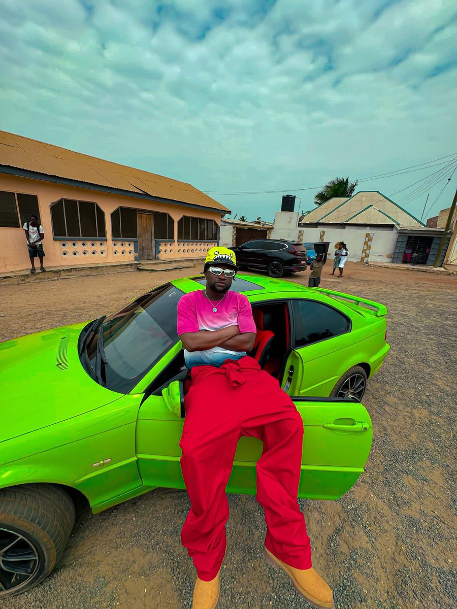 TGIF <a href="/KeenyIce/">ICE COLD</a> x <a href="/djsliming/">STREET IS WATCHING ON YOUTUBE</a> with full packaging on the street, click the link and enjoy the new banger.

ffm.to/packagin