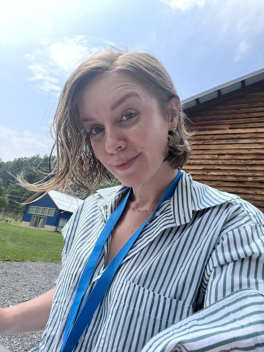 mm_kaufman's tweet photo. Day 1 of Writer Heaven. Wrote a new CNF piece, reconnected with my Icebreakers gals, and made GOAT friends—Teddy, Cher, Goldilocks, and Priscilla.
#WriterCamp @barrelhousemag https://t.co/Laau33mQjQ