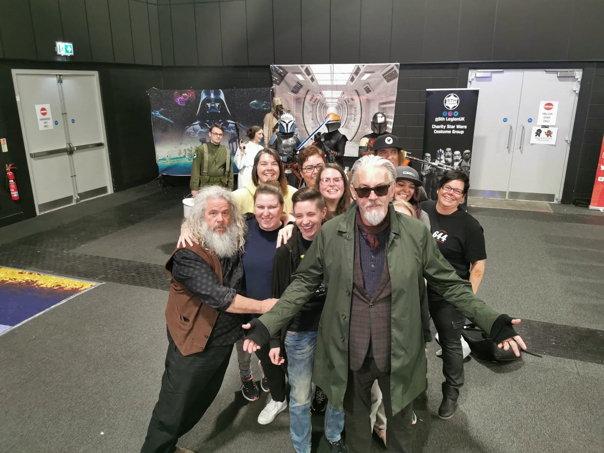 Kanada2000 tweet media