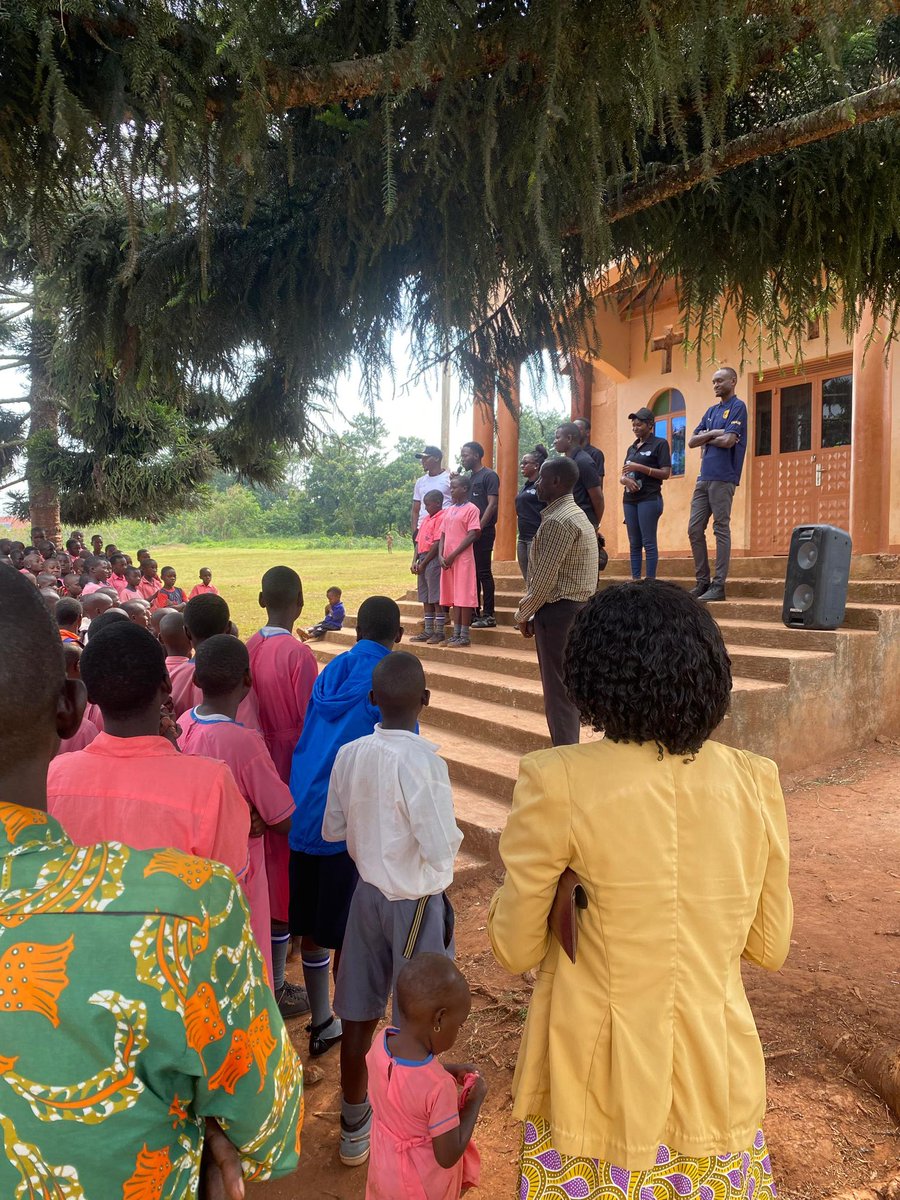 #TheCEOs proudly join the pupils and the community of St. Kizito Banda P/S to launch the #SMILEsProject phase 1