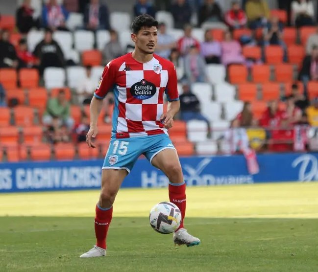 Primera mañanita de agosto redonda para el Lugo...

✍🏻 Iago Lopez firma por un año y cerramos el lateral derecho.

📍Loureiro ficha por el Deportivo dejando alrededor de 250 mil euros en las arcas del Lugo.

🚨 Ultimos 30 días para cerrar las últimas incorporaciones y salidas.