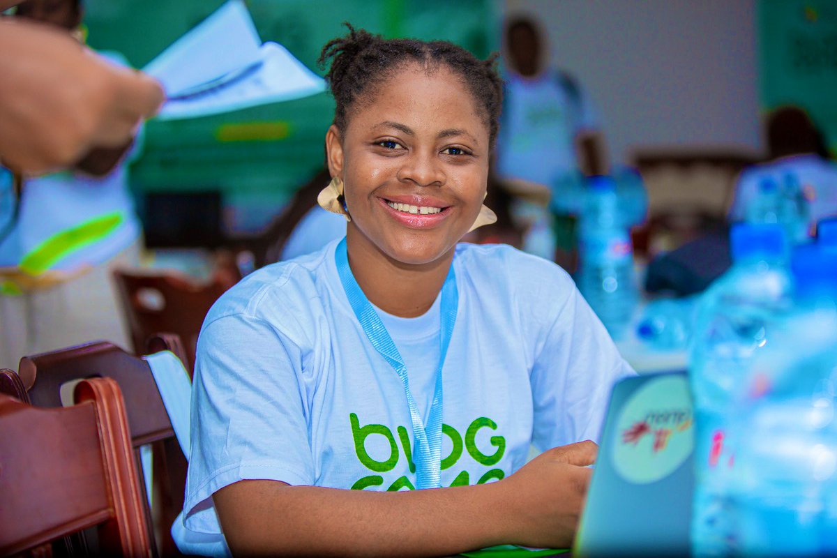 The Flag                    The face 🇧🇯❤️

Happy Independence Day #fierement229