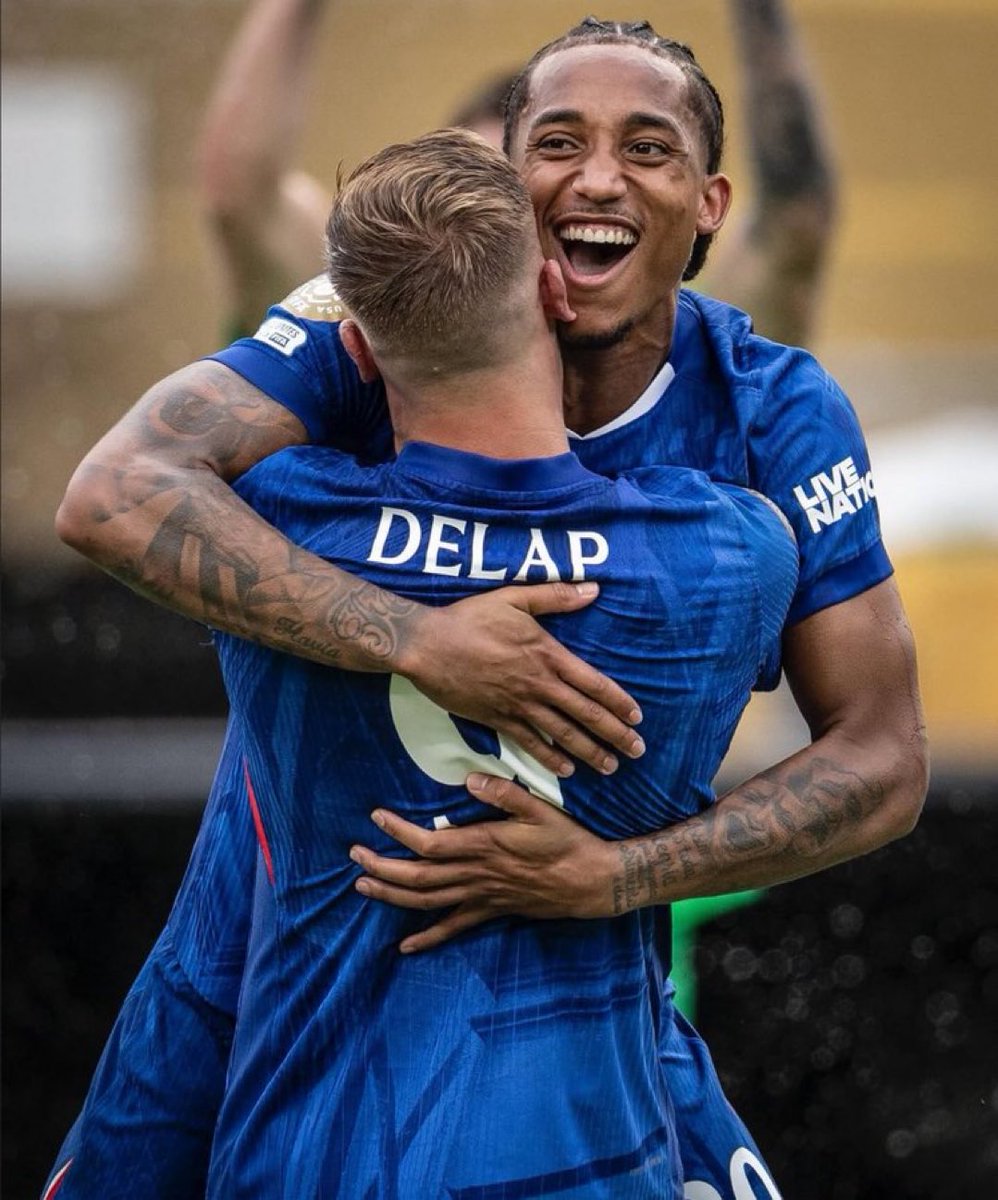 Elvis Tunde tweet media