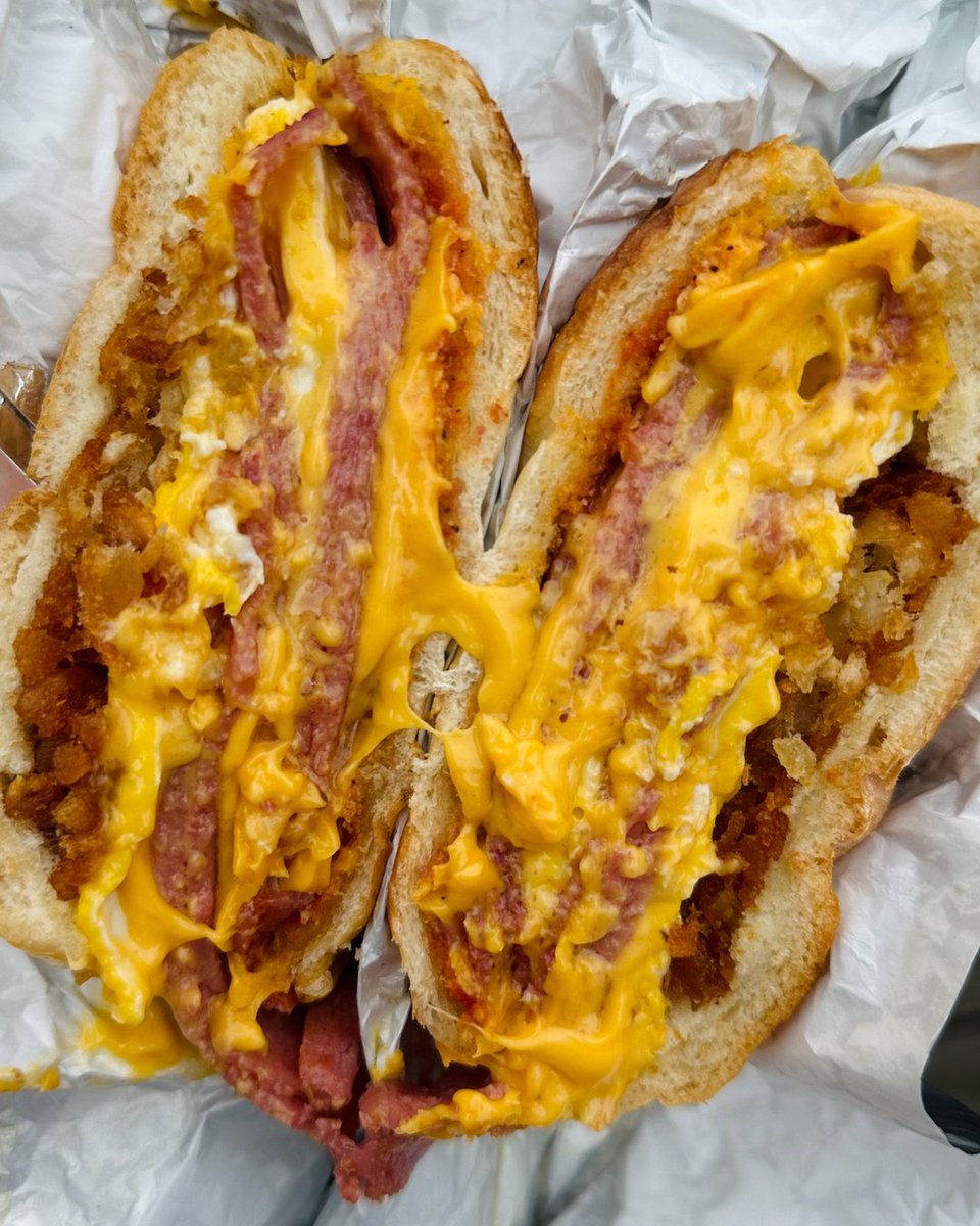 fastbagel's tweet photo. Treat yo'self 🥯 

#njfoodie #foodies #newjerseyfood #eats #goodeats https://t.co/809yuhFAUP