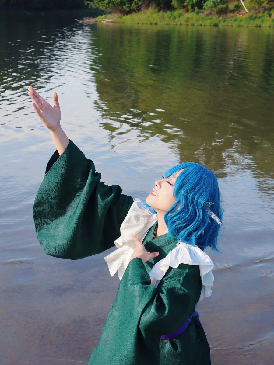 ant_9_tiny's tweet photo. 8月1日はわかさぎ姫の日
Freshwater mermaid. Living a peaceful life, singing songs and collecting pretty stones.
#touhou #touhouproject #touhoucosplay #wakasagihime #doubledealingcharacter https://t.co/J3my65mW5x