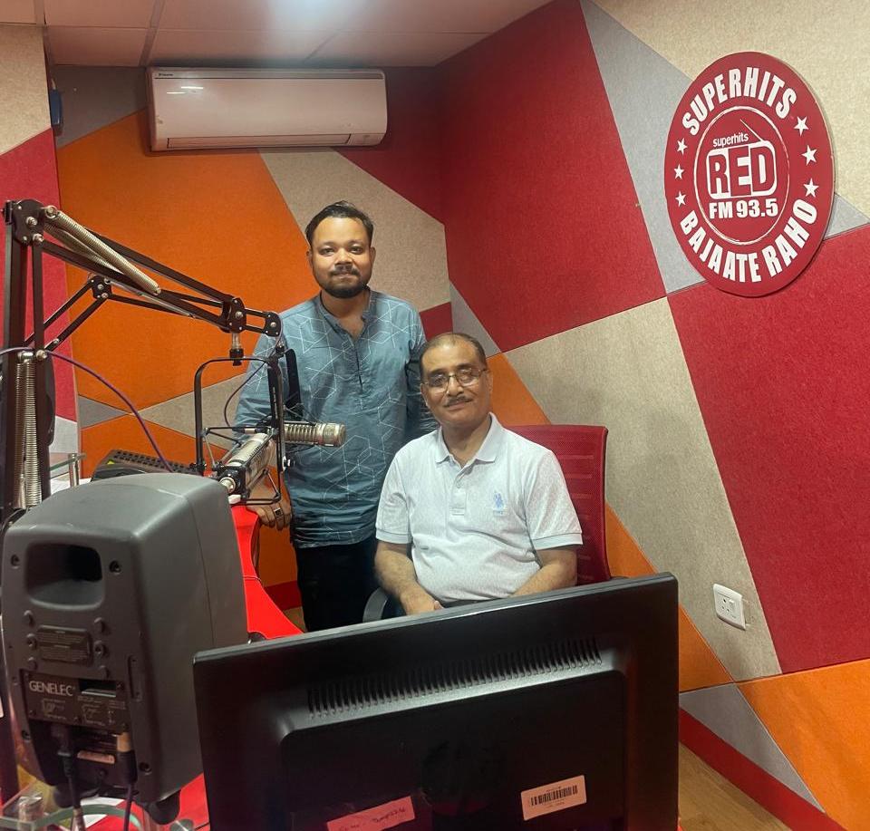 Dr. (Prof). Kanakeswar Bhuyan , HOD ,Dept. of Surgery , GMCH cum Director, ROTTO, Guwahati at the studio of RED FM for an awarness talk. The interview will be broadcasted on 3rd August from 2 PM to 3 PM at 93.5 RED FM .