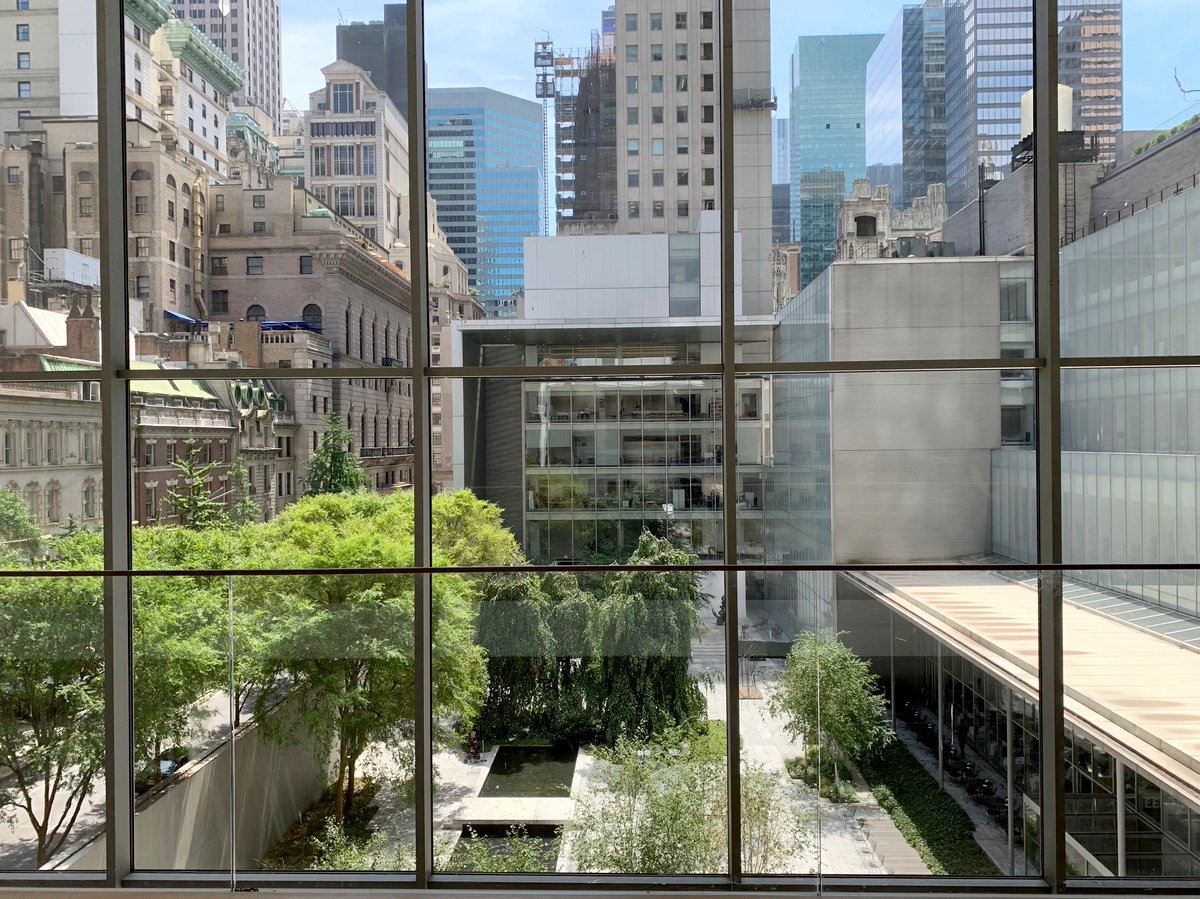 droidfame's tweet image. GM from the archives: MoMA edition
A little peace in the middle of Manhattan