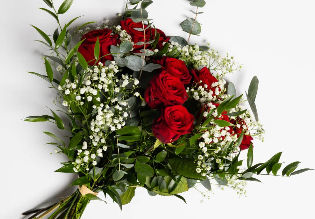 01 Août – Pensée pieuse à tous les parents

En ce jour du 1er août, que notre pensée s’élève avec gratitude vers tous les parents, présents ou disparus, piliers de nos vies et témoins silencieux de nos premiers pas.

À ceux qui veillent encore, que Dieu leur accorde santé, paix