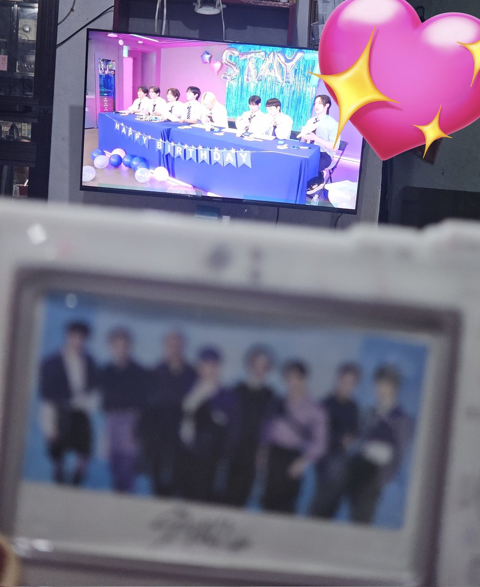 doyouwannajam's tweet photo. nangapitbahay for #stayday ehe
#오래오래_스테이_7ㅏ보자고
#S7AYINGForeverWithSKZ @Stray_Kids we luv u too ♡
thanks neighbors @lovestay501 @threerracha for celebrating w meee https://t.co/INT0kC3HiZ