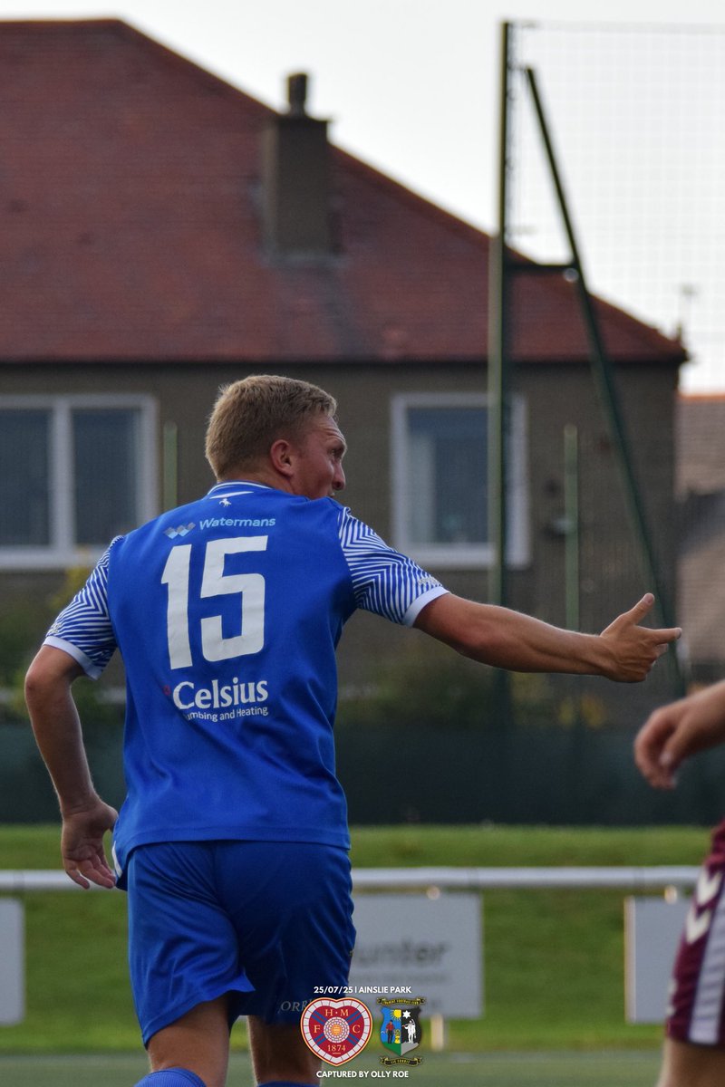 roe_media_'s tweet image. 📸 𝟐𝟓.𝟎𝟕.𝟐𝟓 | 𝐇𝐞𝐚𝐫𝐭𝐬 𝐁 𝐯 𝐓𝐫𝐚𝐧𝐞𝐧𝐭

A few of my favourite shots from Tranent FC’s first competitive game of the 2025/26 Lowland League campaign!

Matchday gallery: bit.ly/4fhE271

#tsms || #clubphotographer #sports #football #footballphotography #smm