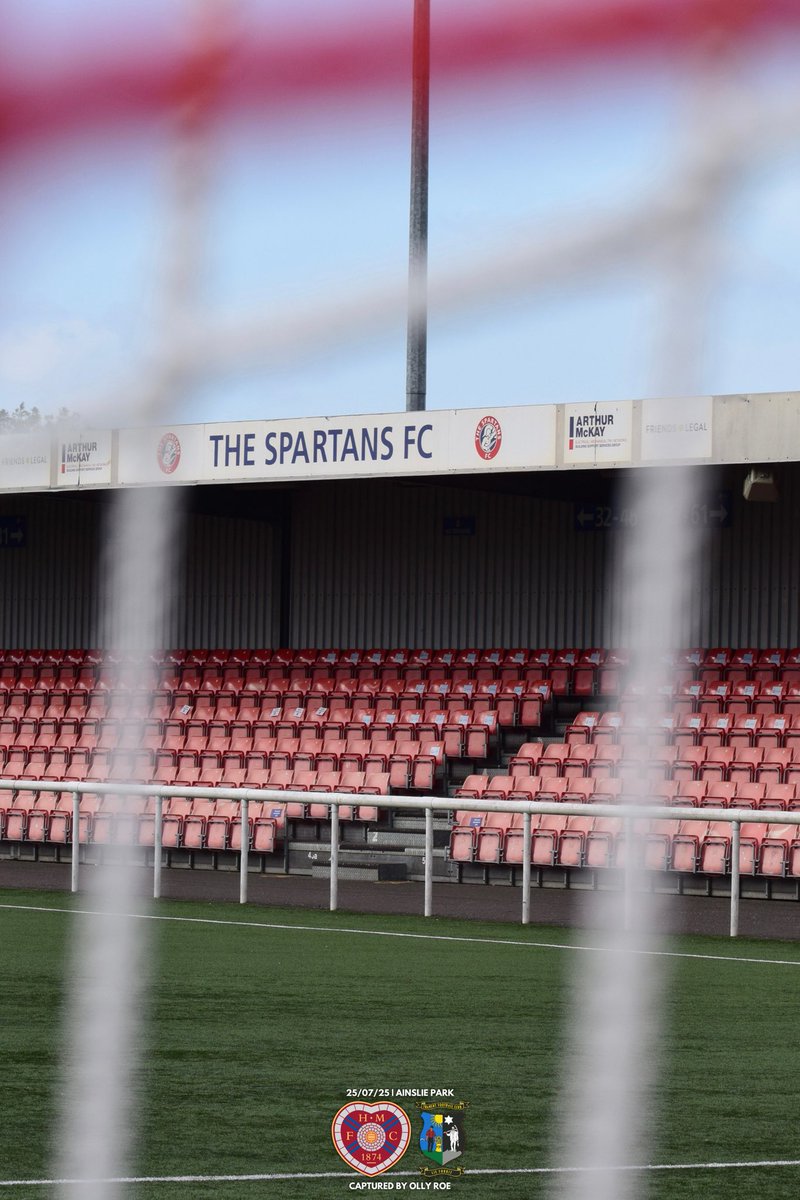 roe_media_'s tweet image. 📸 𝟐𝟓.𝟎𝟕.𝟐𝟓 | 𝐇𝐞𝐚𝐫𝐭𝐬 𝐁 𝐯 𝐓𝐫𝐚𝐧𝐞𝐧𝐭

A few of my favourite shots from Tranent FC’s first competitive game of the 2025/26 Lowland League campaign!

Matchday gallery: bit.ly/4fhE271

#tsms || #clubphotographer #sports #football #footballphotography #smm