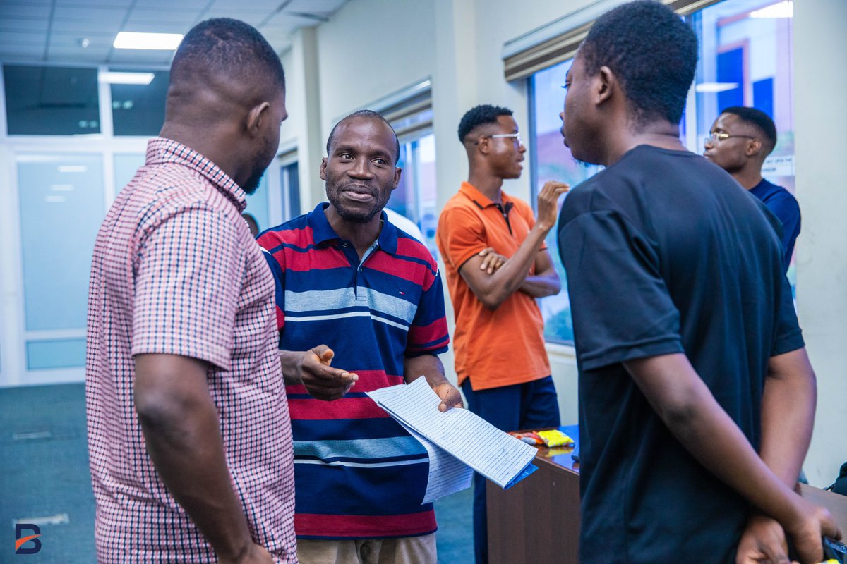 BridgeLabstech's tweet image. AI Integration Masterclass with @KevinFomengia
Kevin's practical session at the Ghana AI Workshop stood out for teaching people how to think about AI integration the right way, starting with understanding your real business problems first.
The highlights of his presentation…