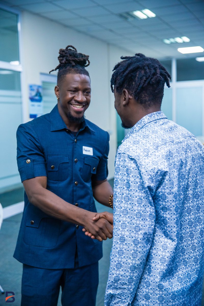 BridgeLabstech's tweet image. AI Integration Masterclass with @KevinFomengia
Kevin's practical session at the Ghana AI Workshop stood out for teaching people how to think about AI integration the right way, starting with understanding your real business problems first.
The highlights of his presentation…