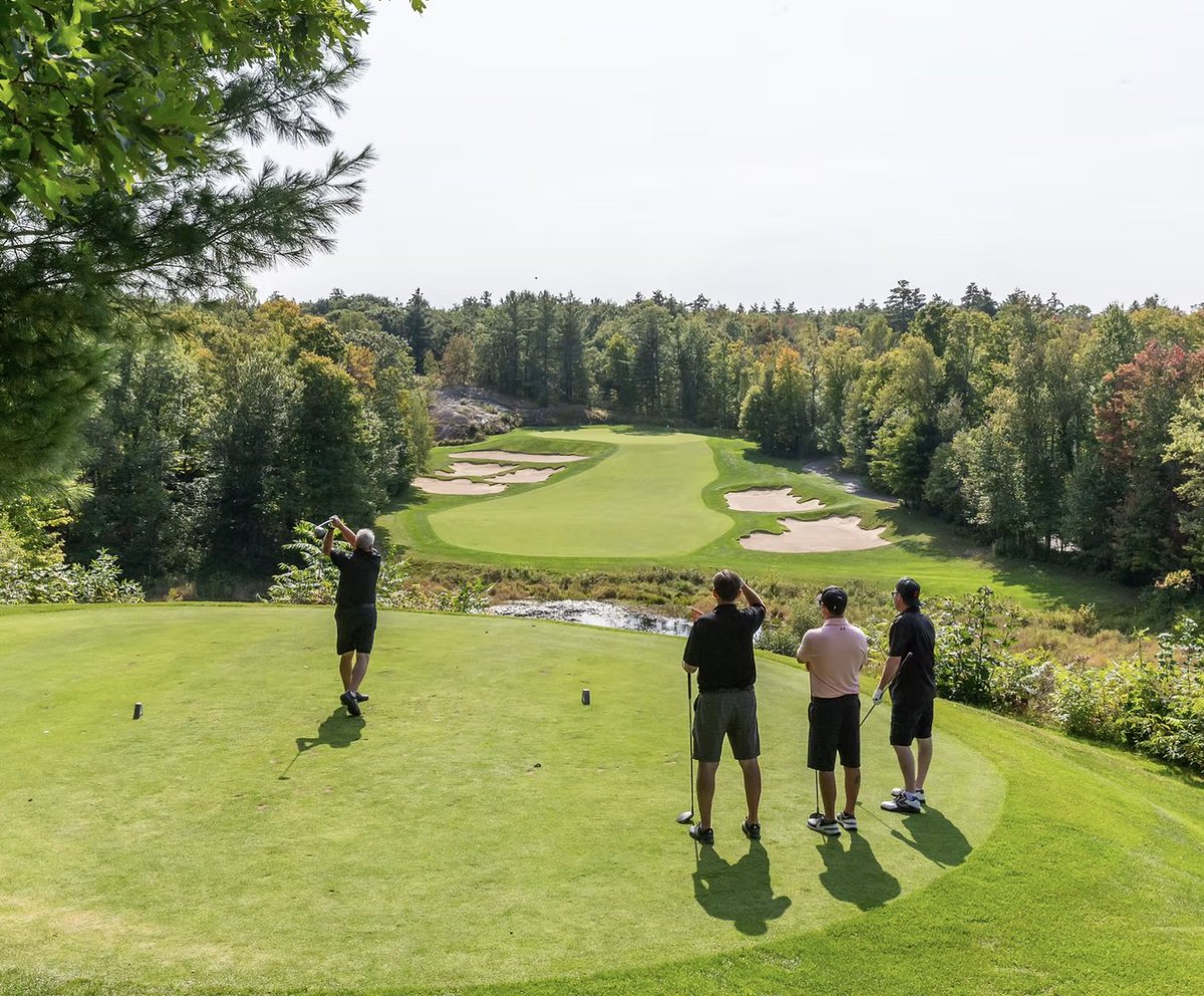 Congratulations to Freed Golf's  - <a href="/DeerhurstResort/">deerhurstresort</a> &amp; <a href="/MuskokaBayClub/">Muskoka Bay Resort</a> on making <a href="/SCOREGolf/">SCOREGolf</a>'s Top 59 Public Courses!

We can’t wait to have them back at the Toronto Golf &amp; Travel Show! Check out the full list of courses that made the list here: scoregolf.com/golf-course-ra…