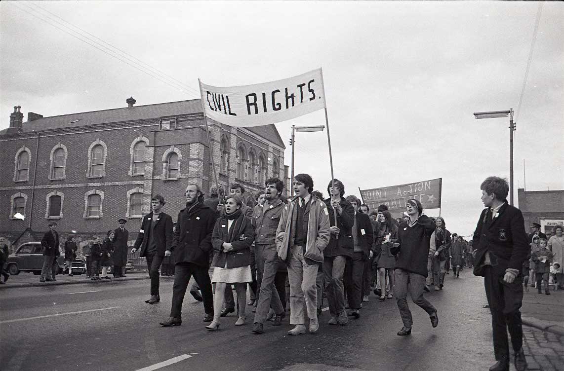 Jason Burke (@jasonburke87) on Twitter photo Apologies for the podcast silence…
I’ve recorded 6x episodes of a mini-series on the NI Civil Rights movement featuring some great guests…
First episode with <a href="/cormacmoore/">Cormac Moore</a> available from Monday 🎧
<a href="/thelinenhall/">The Linen Hall</a> Apologies for the podcast silence…
I’ve recorded 6x episodes of a mini-series on the NI Civil Rights movement featuring some great guests…
First episode with <a href="/cormacmoore/">Cormac Moore</a> available from Monday 🎧
<a href="/thelinenhall/">The Linen Hall</a>