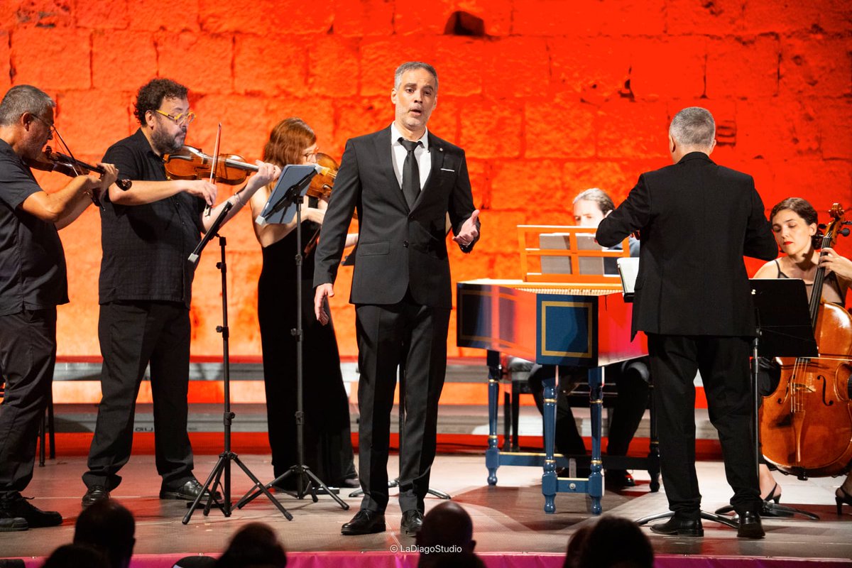ladispersione's tweet photo. La Dispersione y Lluís Martínez-Agudo en el Festival Internacional de Música Antigua y Barroca de Peñíscola. Arias para bajo de Händel y Vivaldi. https://t.co/xlR8DvIDvB